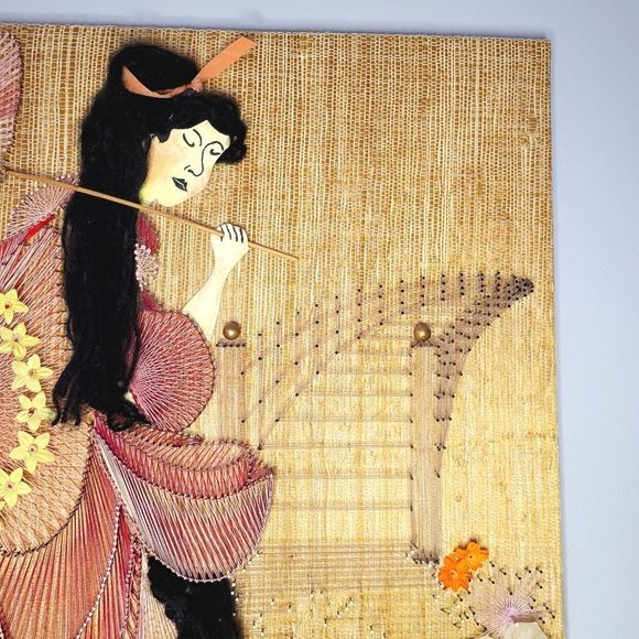 Handmade 1981 Asian Geisha Detailed Ornate String Folk Art on Burlap Canvas - Picture 3 of 10
